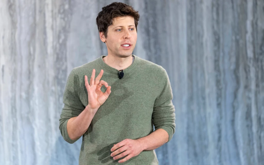 Sam Altman, CEO da OpenAI, dona do ChatGPT, busca 5-7 biliões de dólares para desafiar o monopólio da Nvidia na produção de chips de IA.