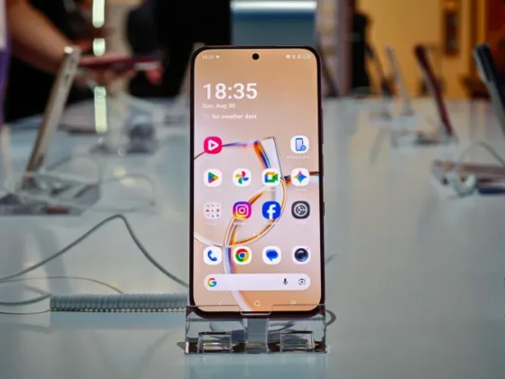tcl-p80-ultra-amoled-modo-leitura-mundo-smart