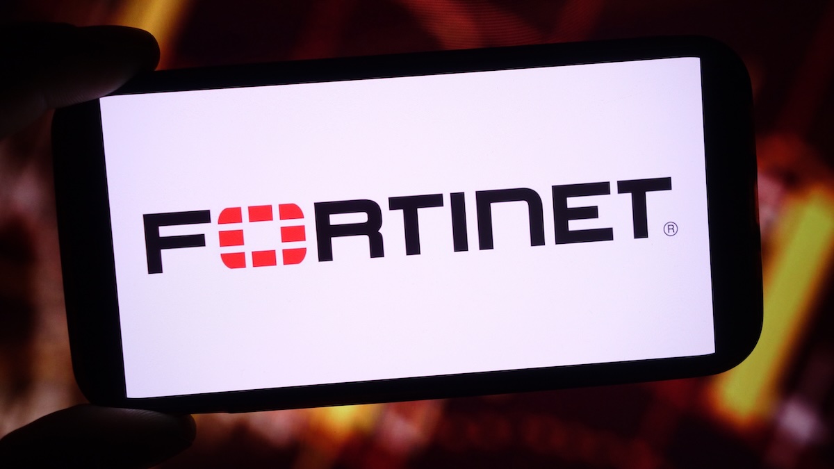 falha-critica-fortimail-cve-2026-104286-mundo-smart